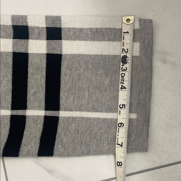 Grey and Black Plaid Women's Cardigan 3/4 wide sleeves Sz M - Picture 5 of 10